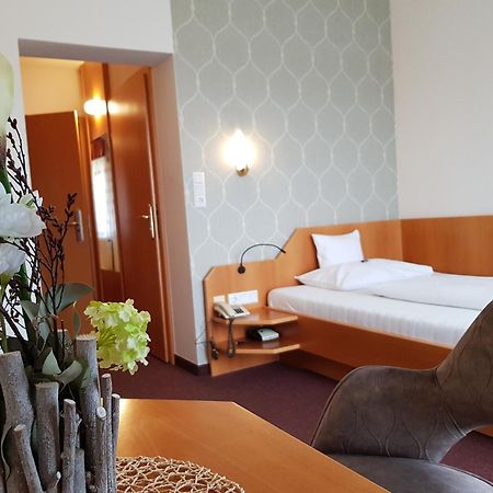 Hotel-Restaurant Teuschler-Mogg Bad Waltersdorf Inklusiv Genusscard ภายนอก รูปภาพ